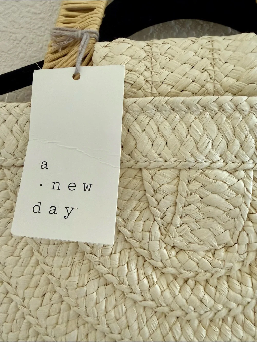 a new day Natural Woven Bead Straw Tote - Picture 4 of 6